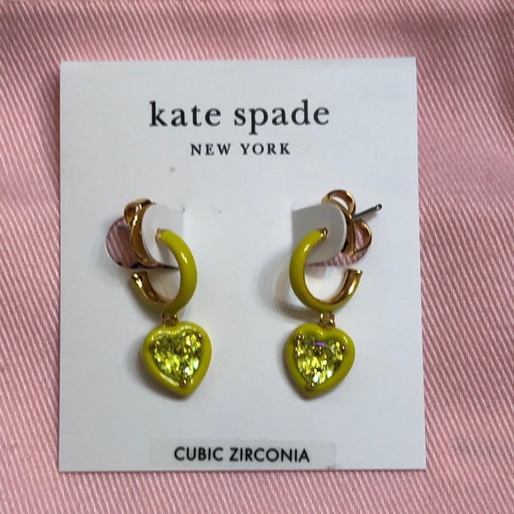 Kate Spade Green Multi Sweetheart Heart Huggie Hoop Earrings Green CZ Accent NWT - Picture 1 of 14